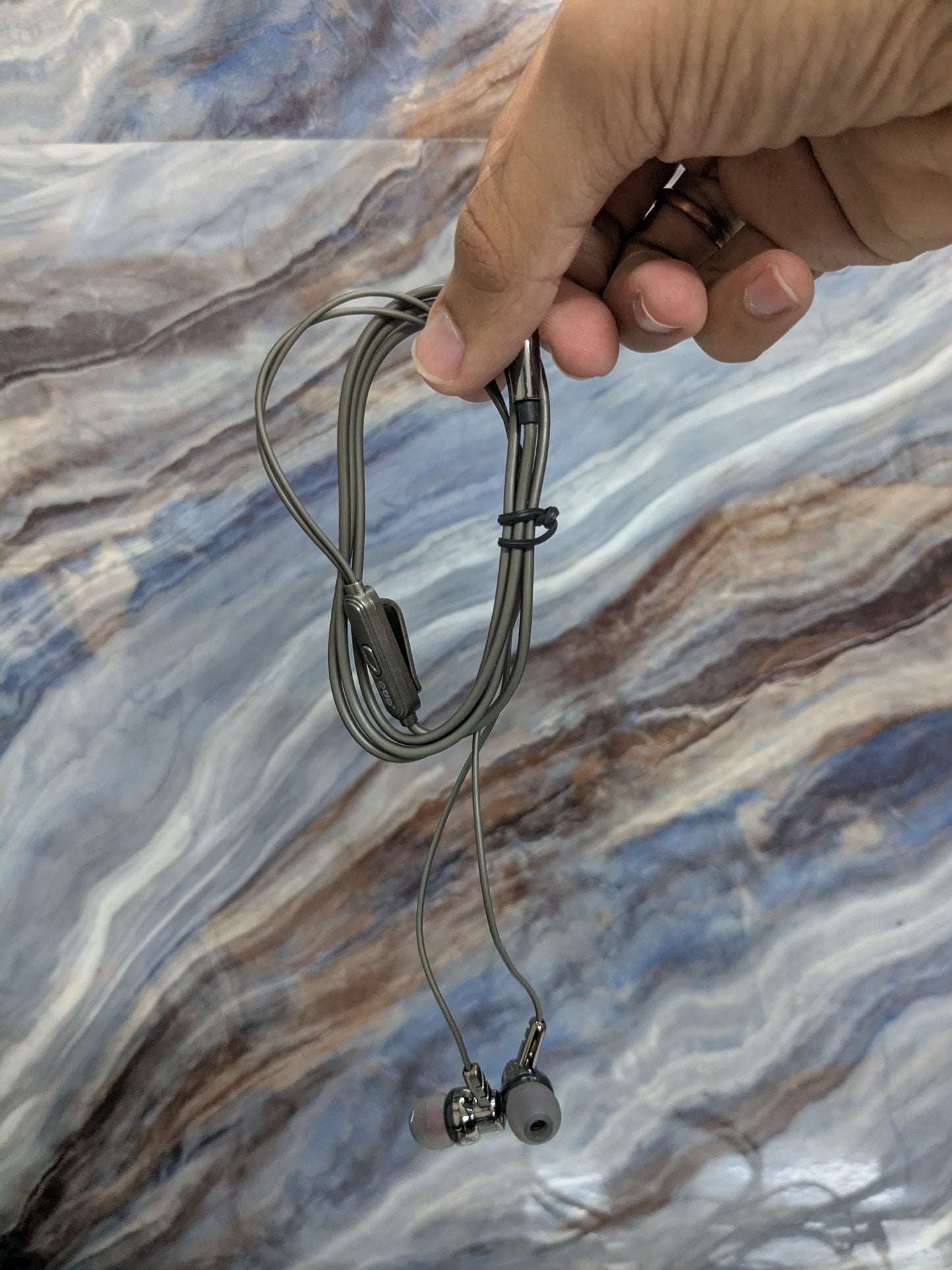 OUD UNICORN Wired Earphones