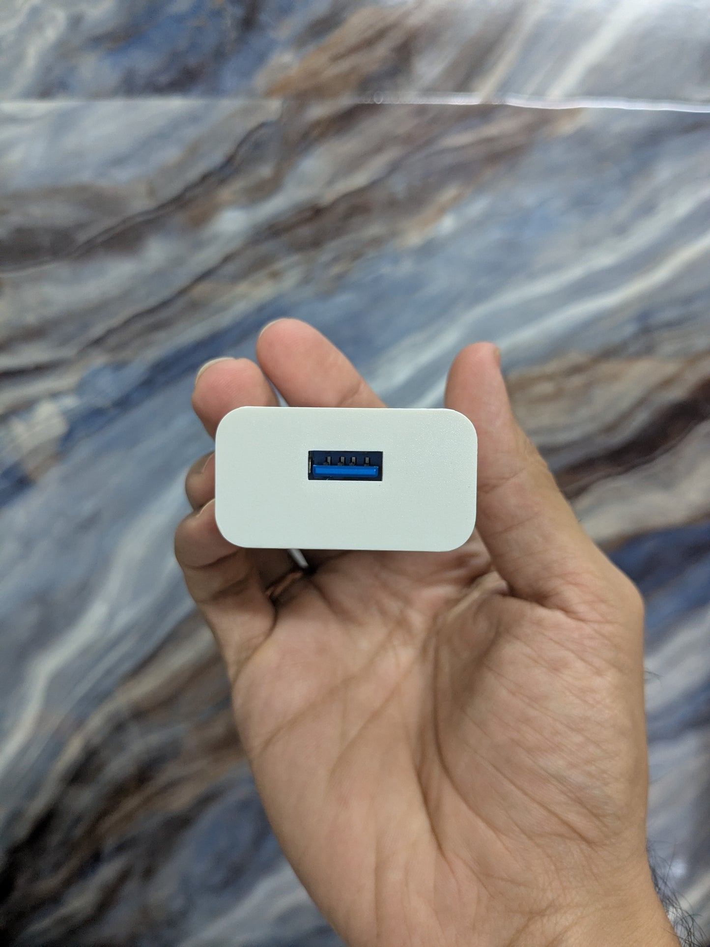 OUD CHARZO 12watt Charger with Cable