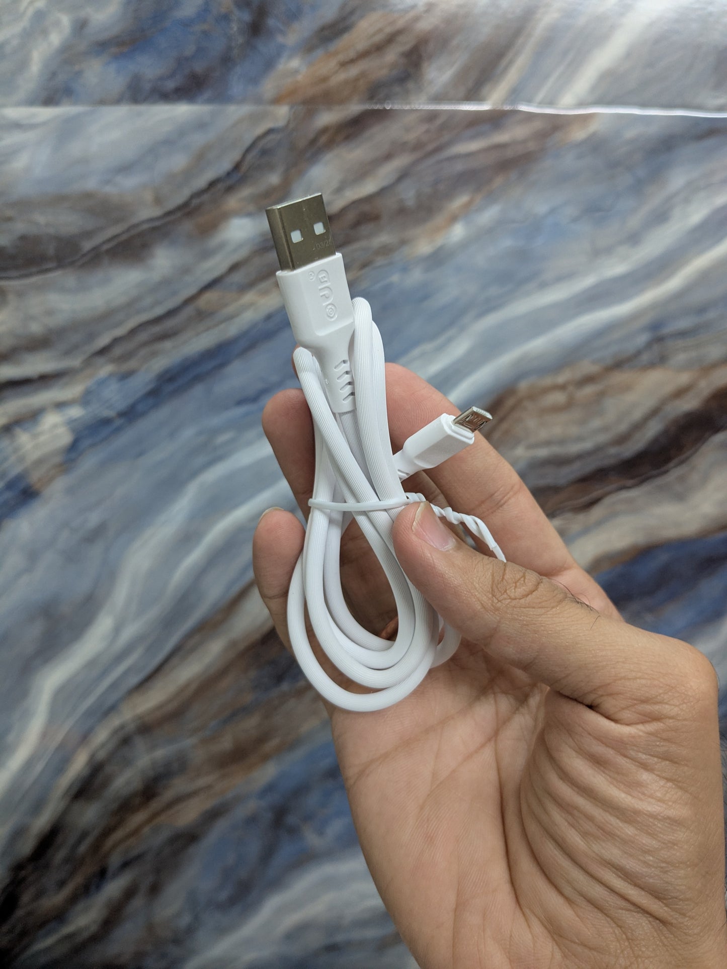 OUD CHARZO 12watt Charger with Cable