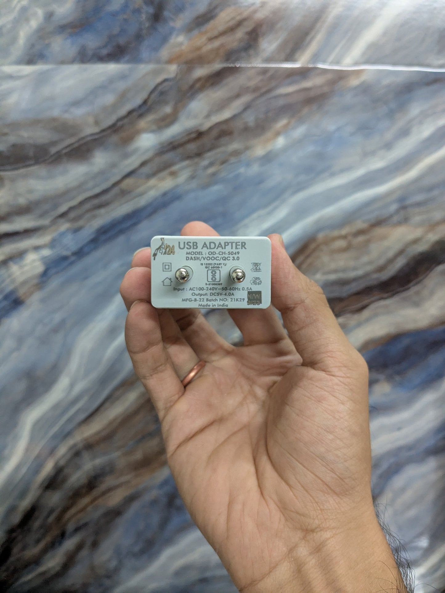 OUD DYNAMITE 20watt Dual Output Charger with Cable